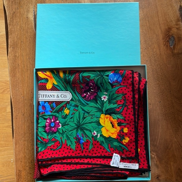 Tiffany & Co Vintage Silk Scarf Large Square Red Floral Border Italy W Box - Picture 1 of 6